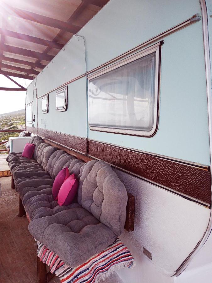 Caravan Fishing Spot Porto Roxa Agios Leon Exterior foto